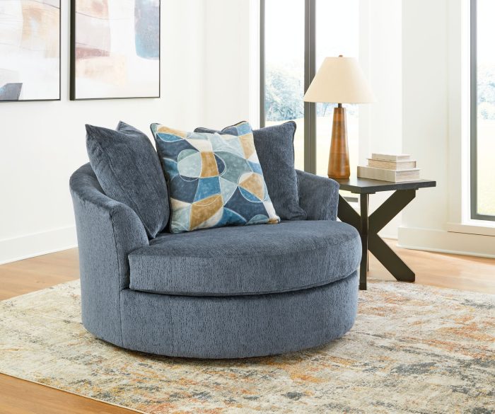 Maxon Place - Oversized Swivel Accent Chair - Image 5