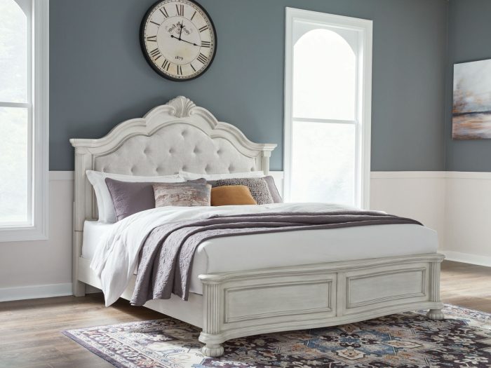 Montelaine - Upholstered Panel Bed - Image 5