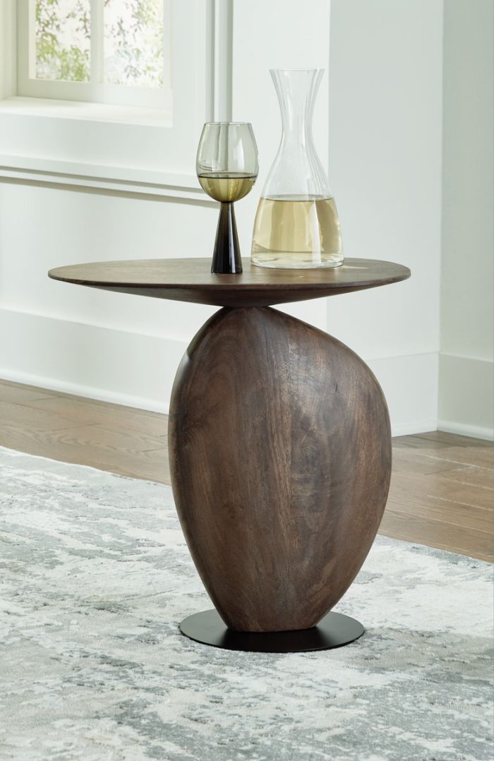 Cormmet - Brown / Black - Accent Table - Image 3