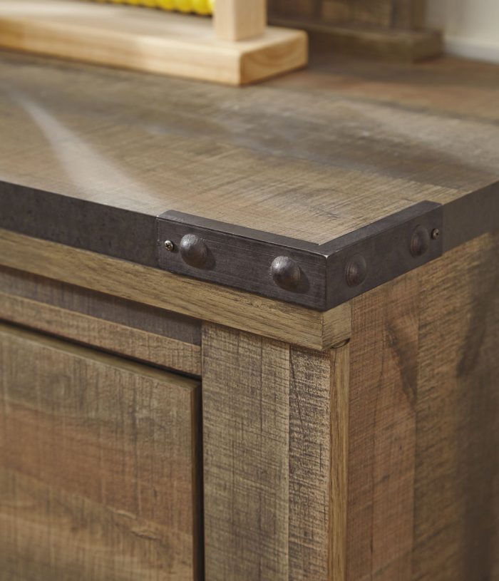 Trinell - Brown - Five Drawer Chest - Image 4