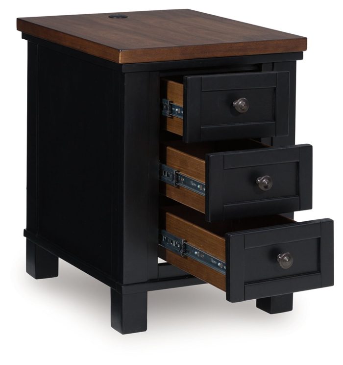 Wildenauer - Brown / Black - Chair Side End Table - Image 4