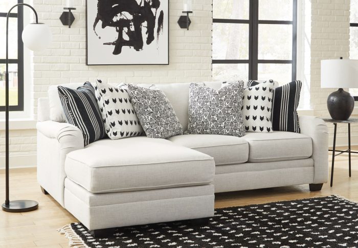 Huntsworth - Sectional - Image 10