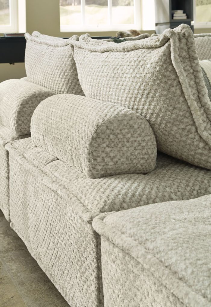 Bales - Sectional - Image 28