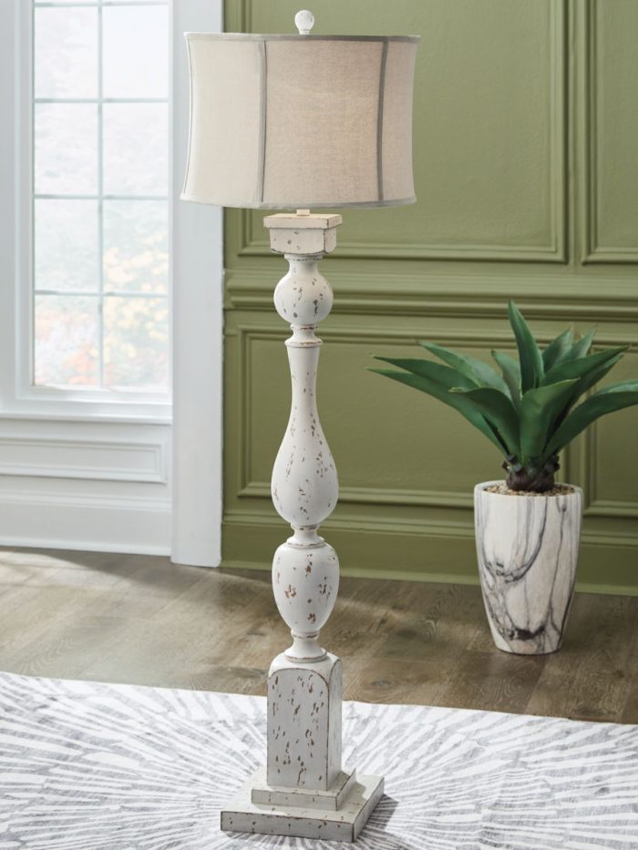 Madsbrook - Poly Lamp - Image 6