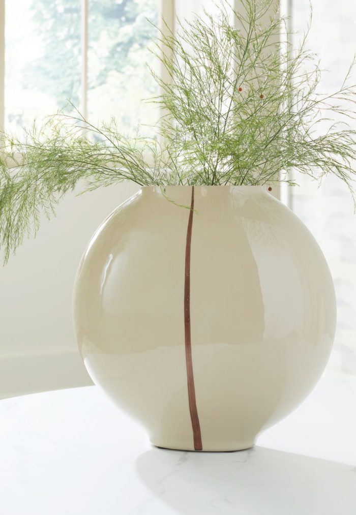 Sheabourne - Vase - Image 6