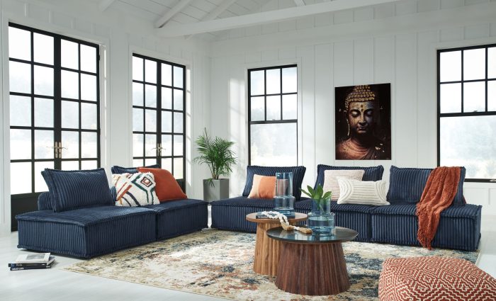 Bales - Sectional - Image 23