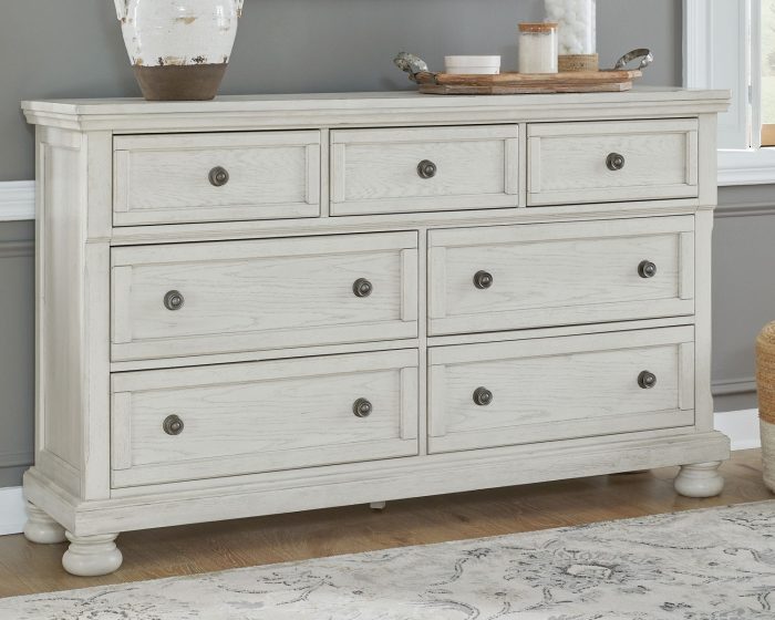 Robbinsdale - Sleigh Bed Set - Image 4
