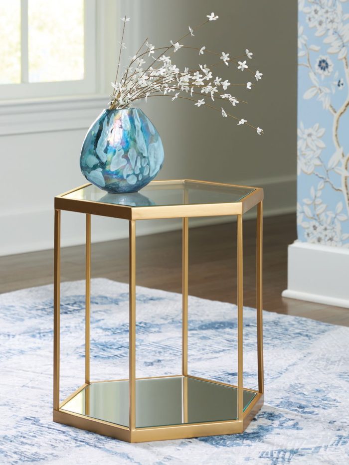 Veerwick - Gold Finish - Accent Cocktail Table - Image 2