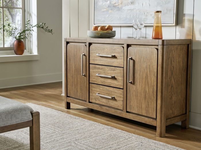 Cabalynn - Light Brown - Dining Room Server - Image 2