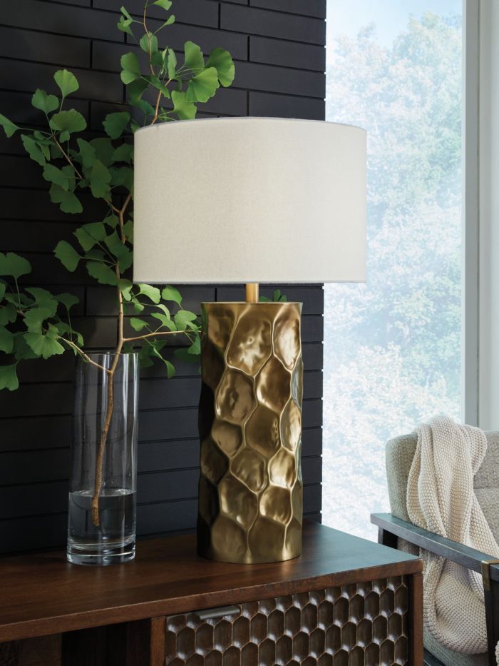 Marshawn - Gold Finish - Metal Table Lamp - Image 2