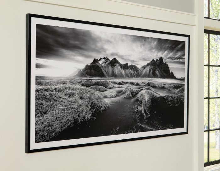Delstone - Black / White - Wall Art - Image 3