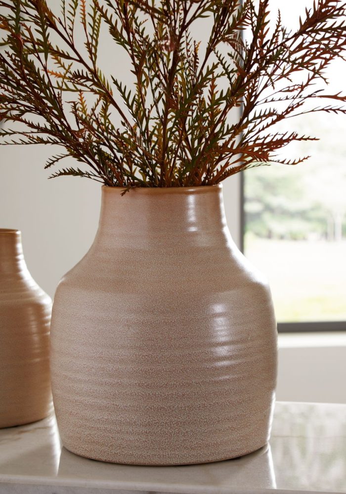 Millcott - Medium Vase - Image 2