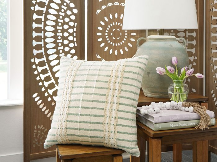 Rowton - Pillow - Image 4