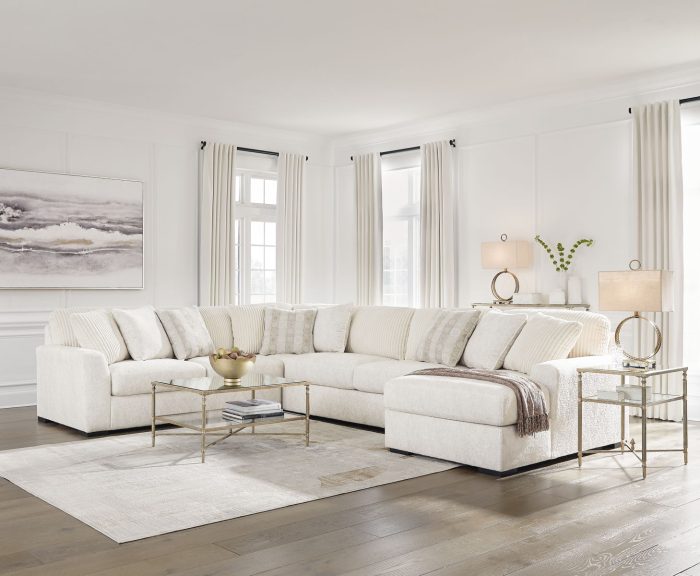 Chessington - Sectional - Image 12
