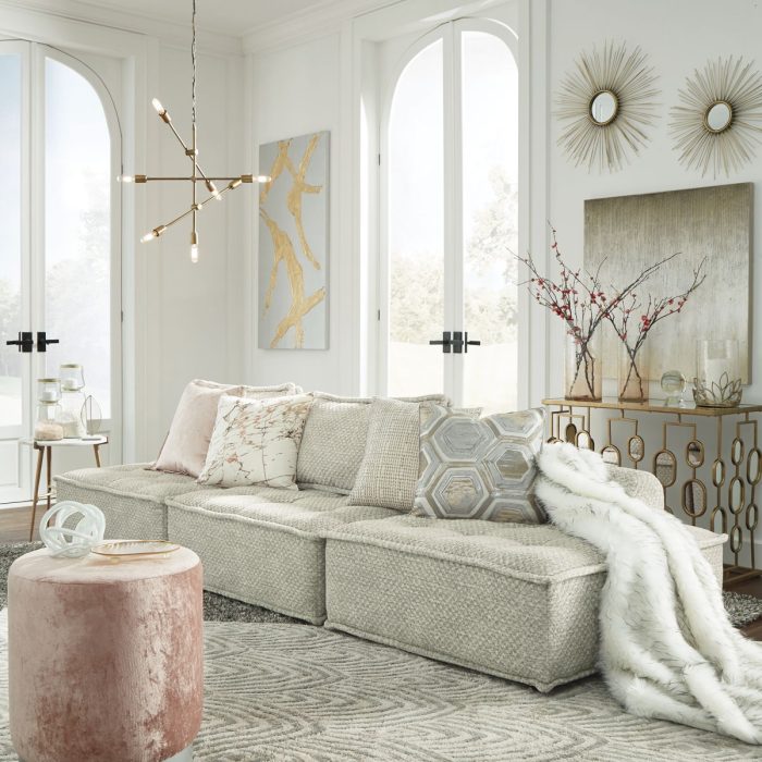 Bales - Sectional - Image 26