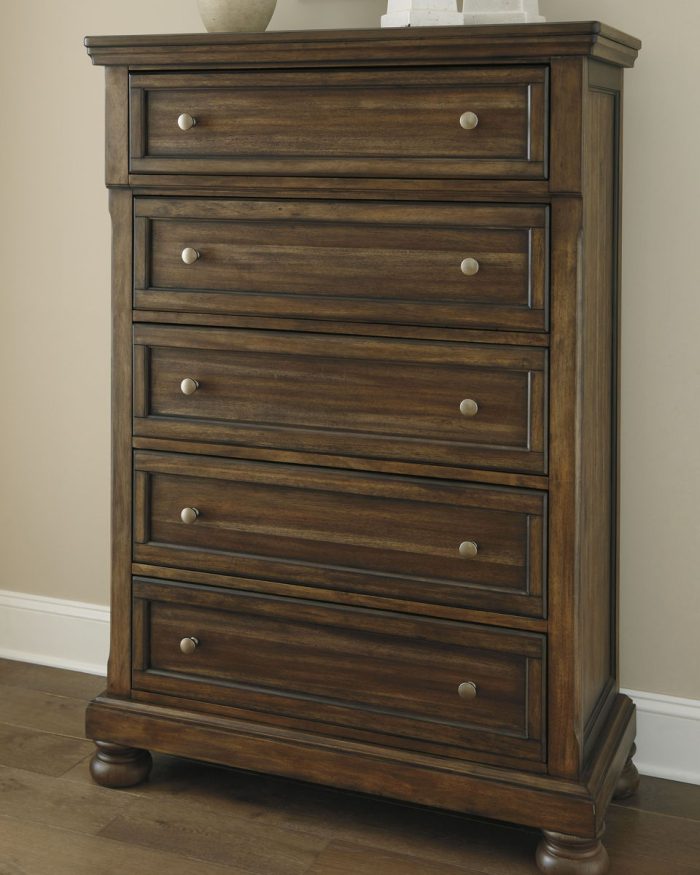Flynnter - Medium Brown - Five Drawer Chest - Image 3
