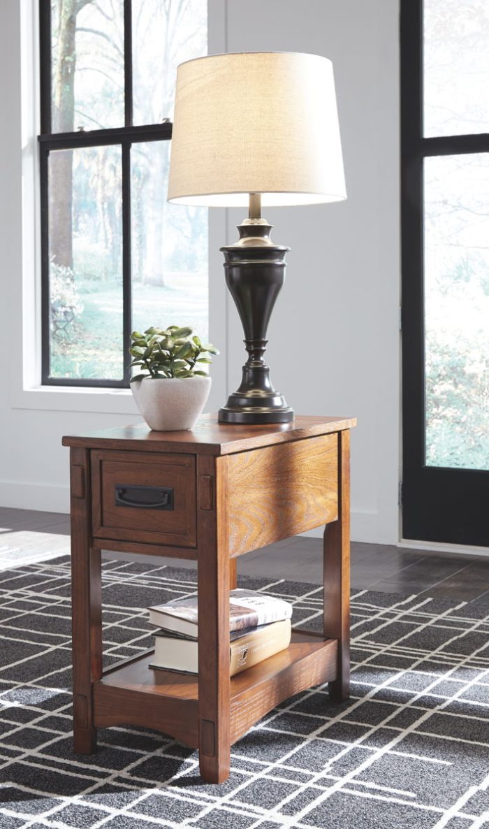 Breegin - Brown - Chair Side End Table - 1 Drawer - Image 2