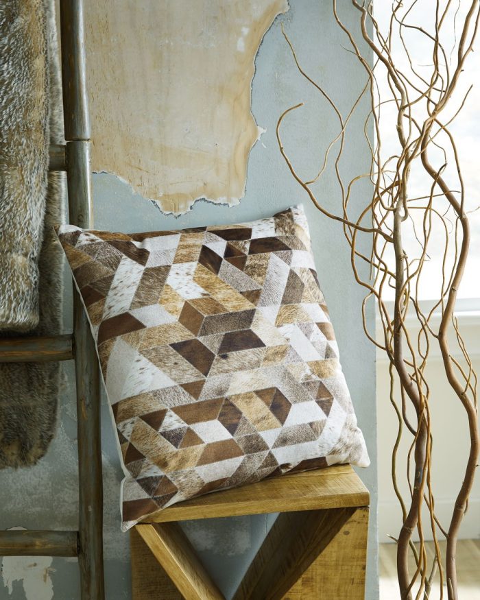 Adamund - Pillow - Image 4
