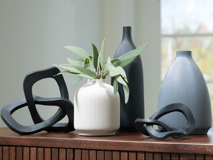 Leithick - Black / Tan / Gray - Accessory Set (Set of 5) - Image 2