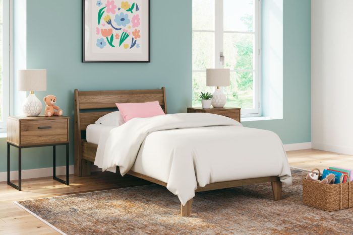 Deanlow - Platform Panel Bed - Image 10