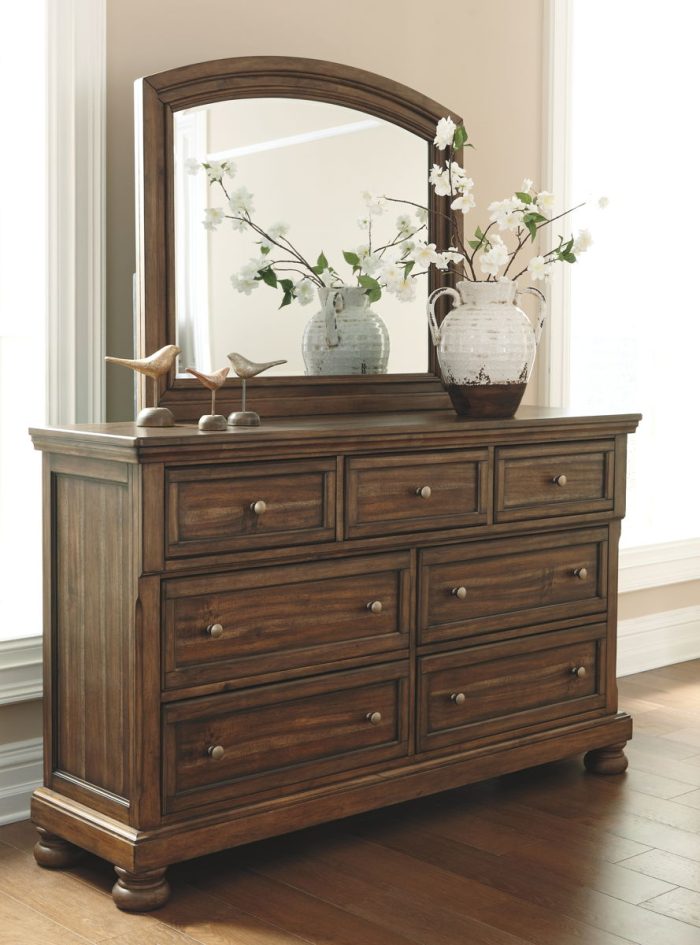 Flynnter - Sleigh Bedroom Set - Image 4