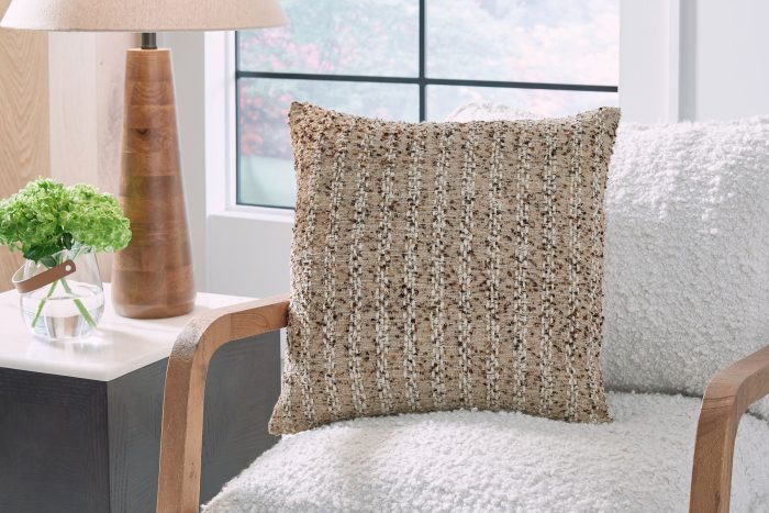 Vorlane - Pillow - Image 3