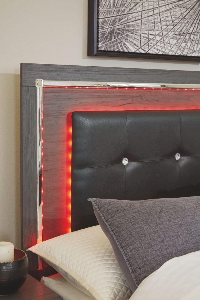 Lodanna - Upholstered Panel Bed - Image 7