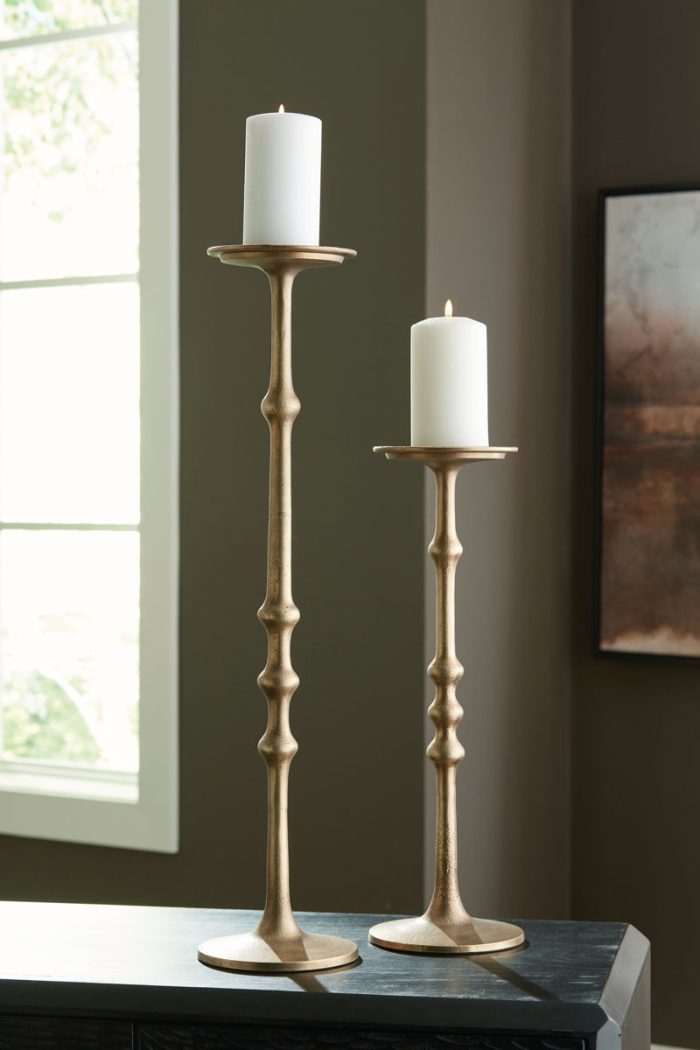 Larwick - Antique Brass Finish - Candle Holder Set (Set of 2) - Image 2