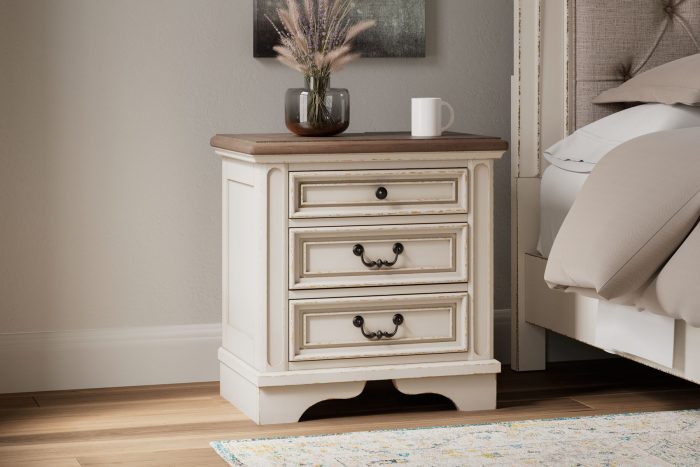 Realyn - White / Brown / Beige - Three Drawer Night Stand - Image 4
