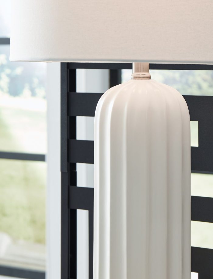 Clarkland - White - Ceramic Table Lamp (Set of 2) - Image 3