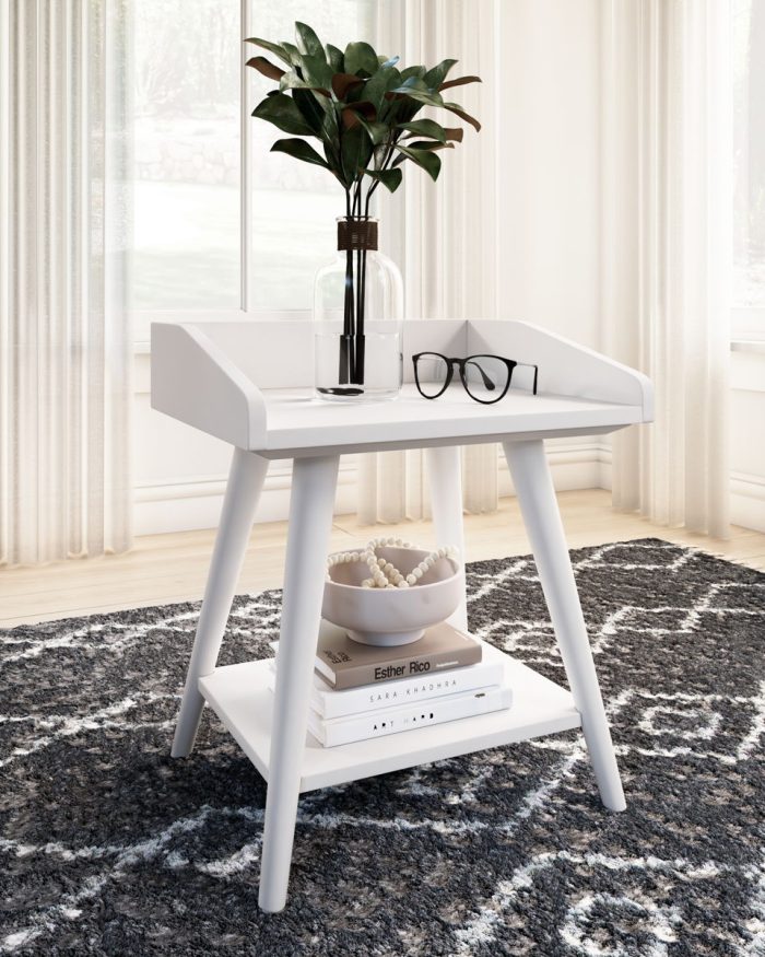 Blariden - White - Accent Table - Image 2