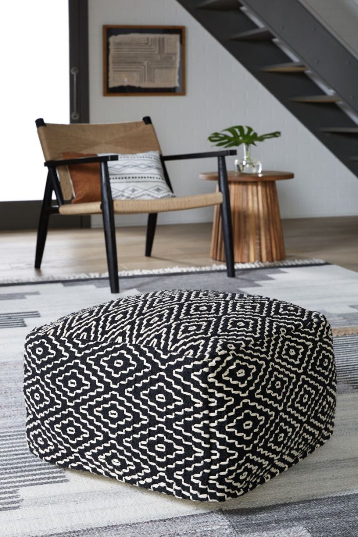 Jasett - Black / Ivory - Pouf - Image 3