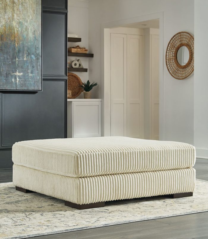 Lindyn - Oversized Accent Ottoman - Image 7