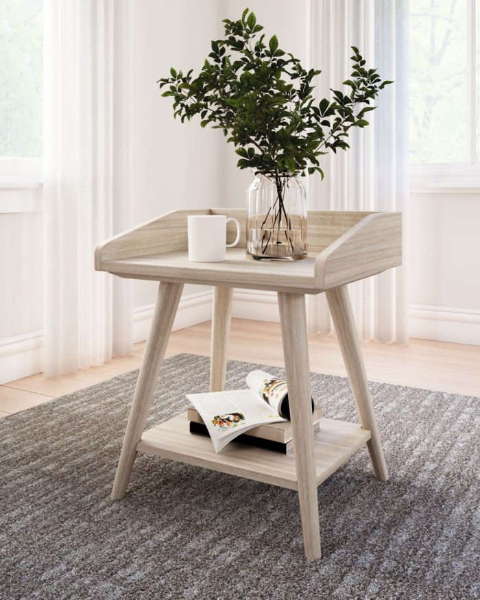 Blariden - Accent Table - Image 3