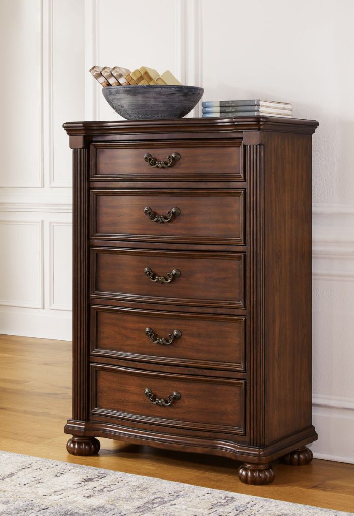 Lavinton - Brown - Five Drawer Chest - Image 3