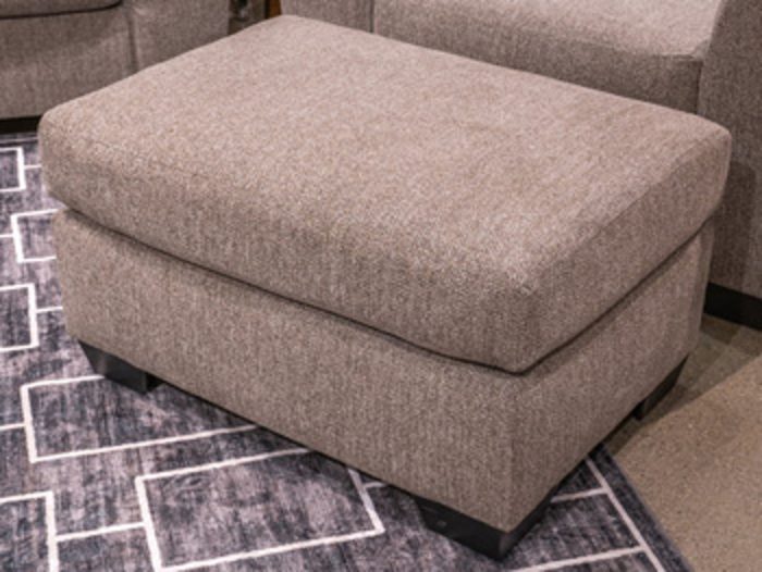 Triston-Peaks - Suede - Ottoman