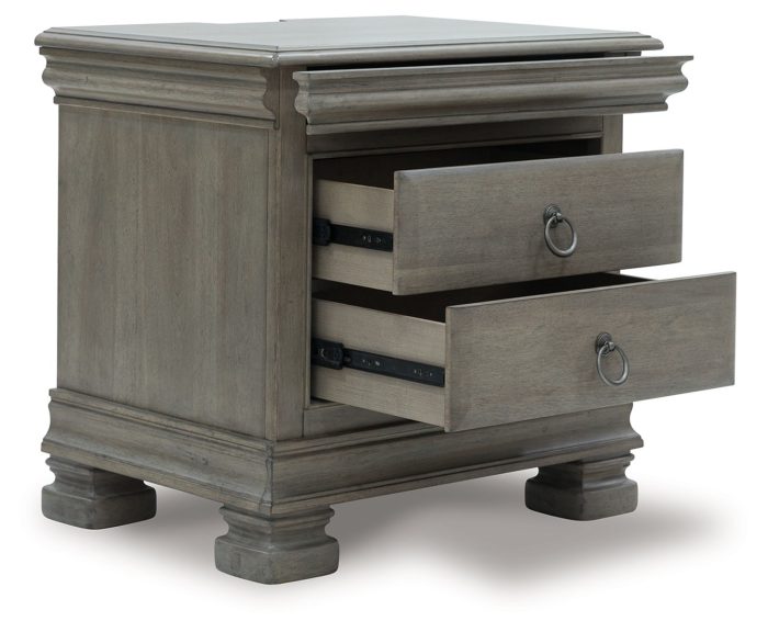Lexorne - Gray - Three Drawer Night Stand - Image 4