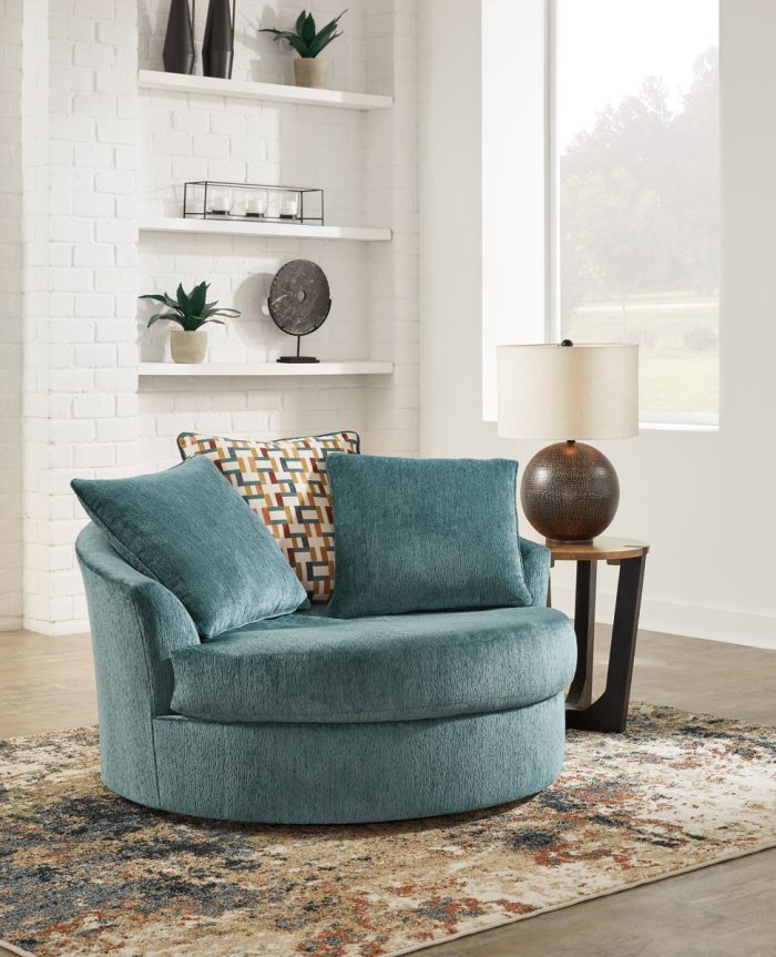 Laylabrook - Oversized Swivel Accent Chair - Image 2