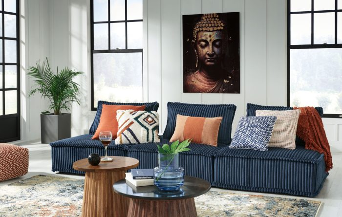 Bales - Sectional - Image 13