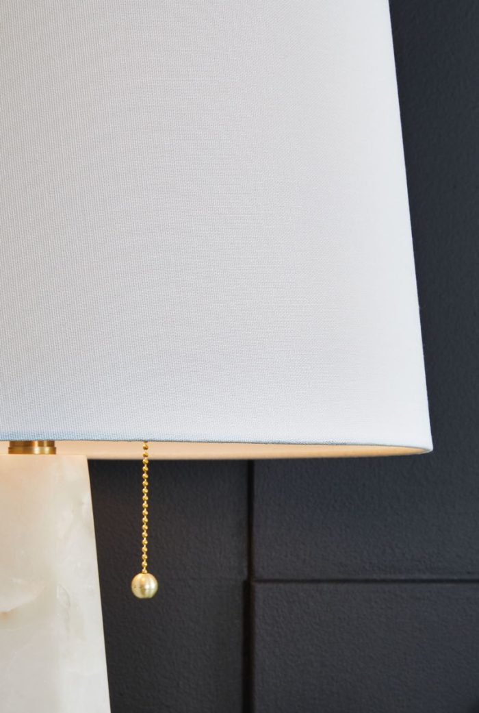 Laurellen - White - Alabaster Table Lamp - Image 4