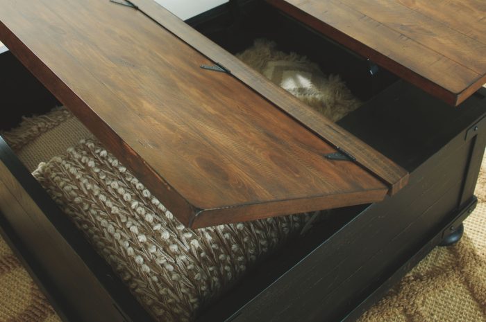 Valebeck - Black / Brown - Lift Top Cocktail Table - Image 2