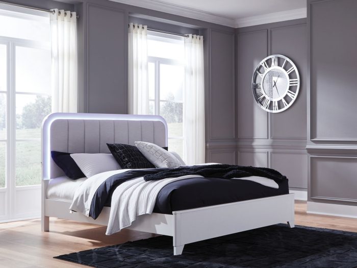Jarlee - Upholstered Panel Bed - Image 4