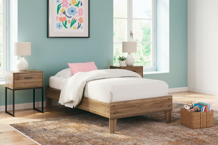 Deanlow - Platform Bed - Image 5