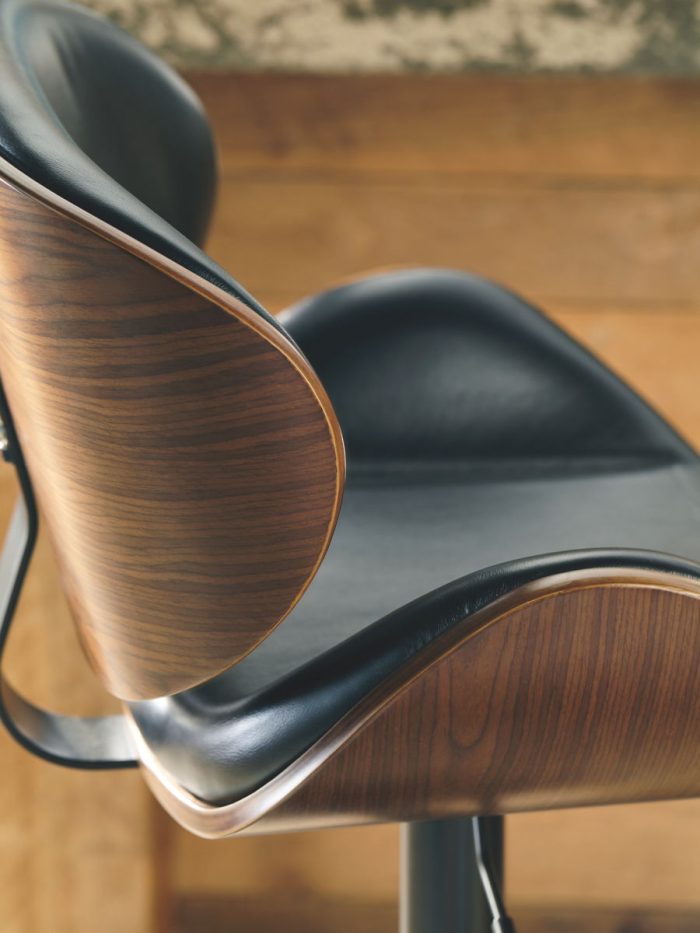 Bellatier - Adjustable Height Barstool - Image 4