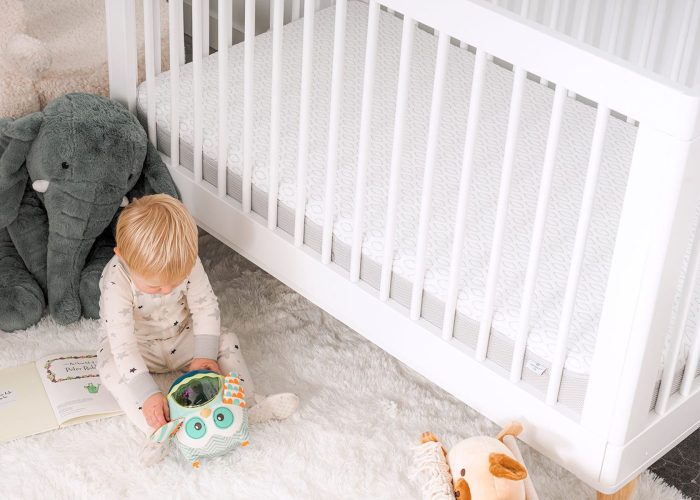 Air-X Performance - Crib and Toddler Mattress - White - Image 3
