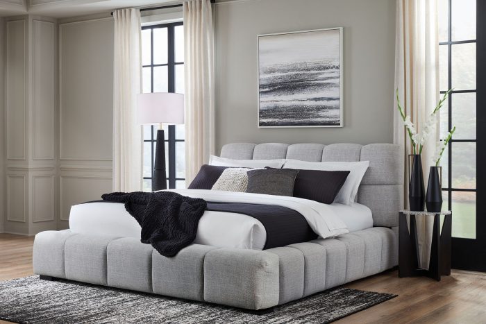 Grendusk - Upholstered Bed - Image 4
