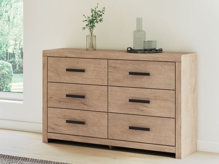 Sanginlane - Panel Bedroom Set - Image 2