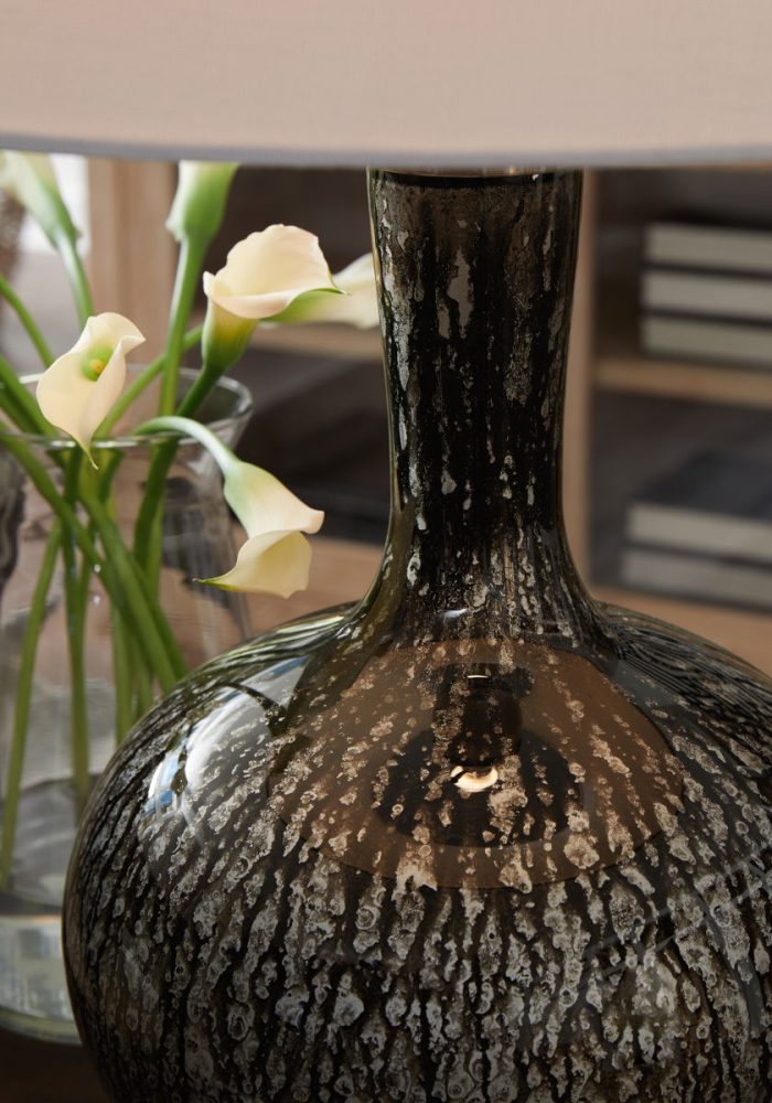 Tenslow - Antique Black - Glass Table Lamp - Image 4