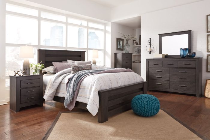 Brinxton - Panel Bed - Image 5