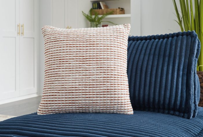Nashlin - Pillow - Image 4